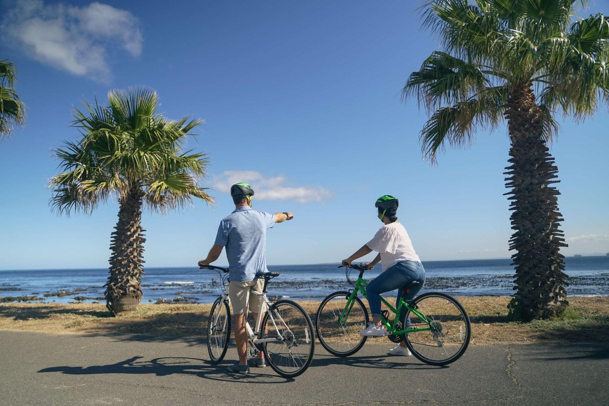 Radisson Collection Hotel, Waterfront 케이프타운 외부 사진 Biking in La Jolla