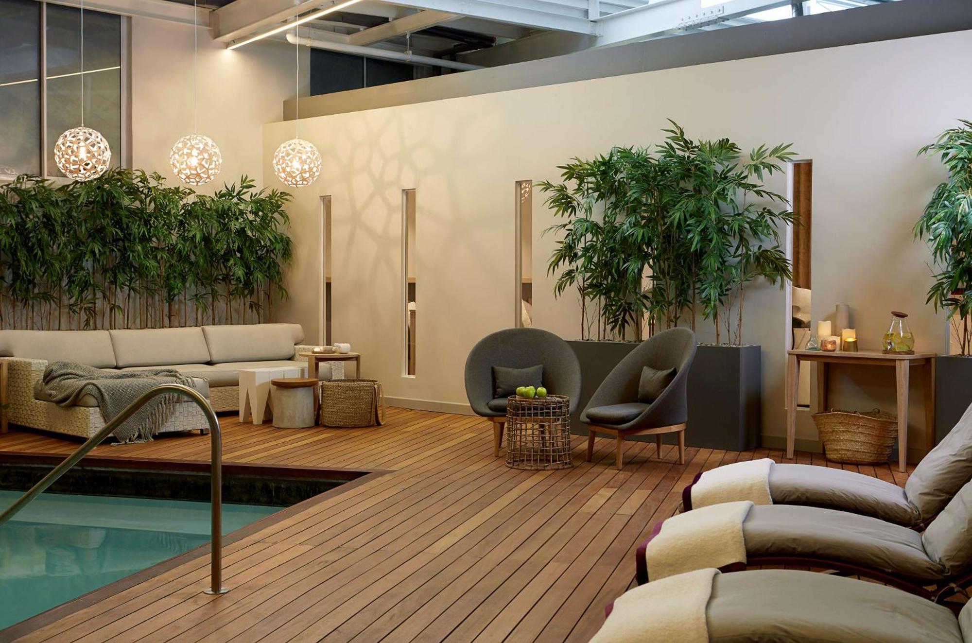 Radisson Collection Hotel, Waterfront 케이프타운 외부 사진 The Spa at The Westin